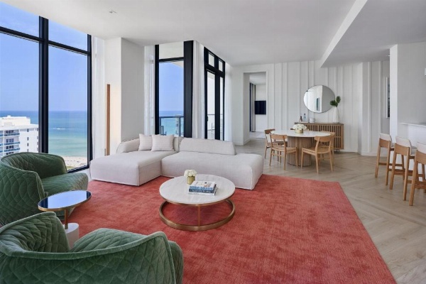 W South Beach image 30